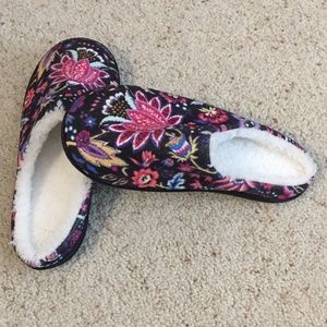 Vera Bradley Slippers Foxwood Pattern in Small NWT